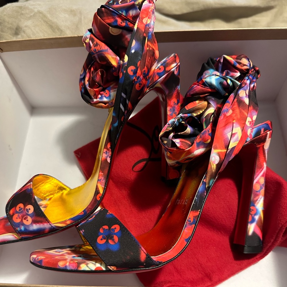 Christian Louboutin Crosse Du Desert